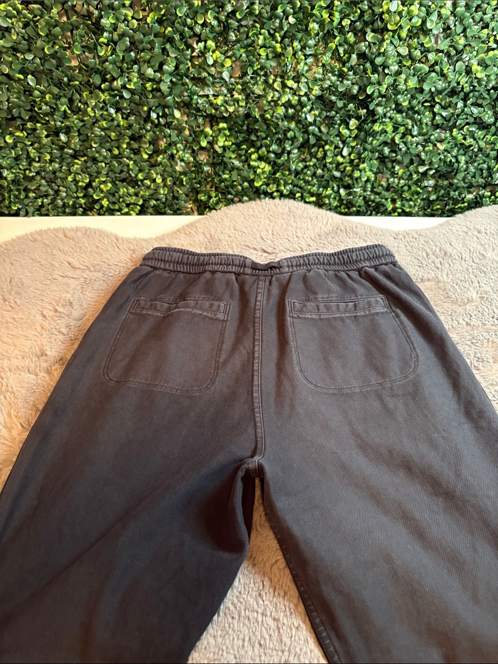 Athleta Black Women's Joggers Size 2 - Picture 3 of 6